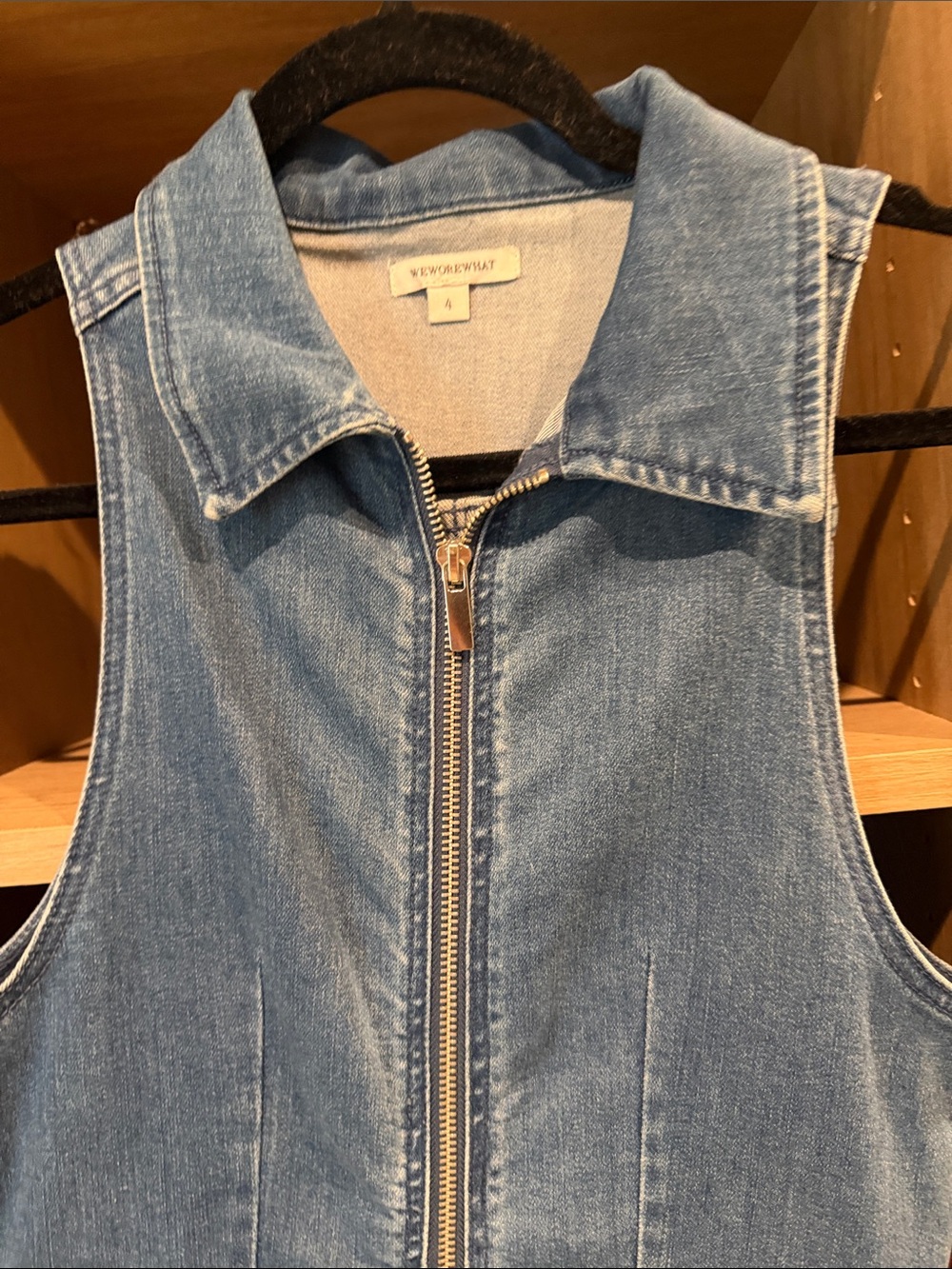 WeWoreWhat Sleeveless Zip-Front Denim Jumpsuit in Medium Blue - Picture 4 of 8